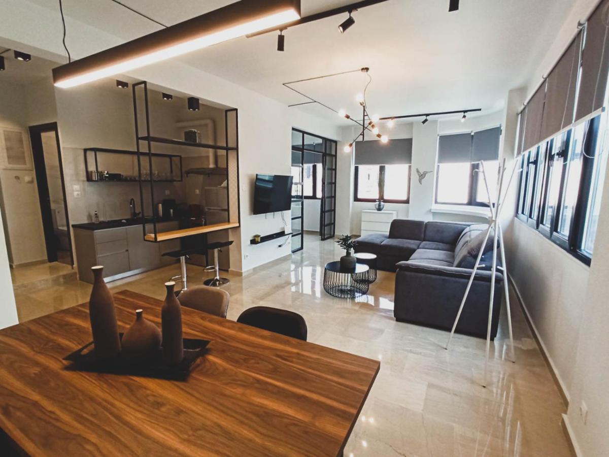 Sunlight - Volos City Center Spacious Modern Apartments 외부 사진